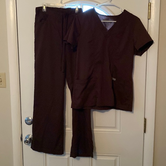 Grey's Anatomy Other Greys Anatomy Scrub Set Poshmark